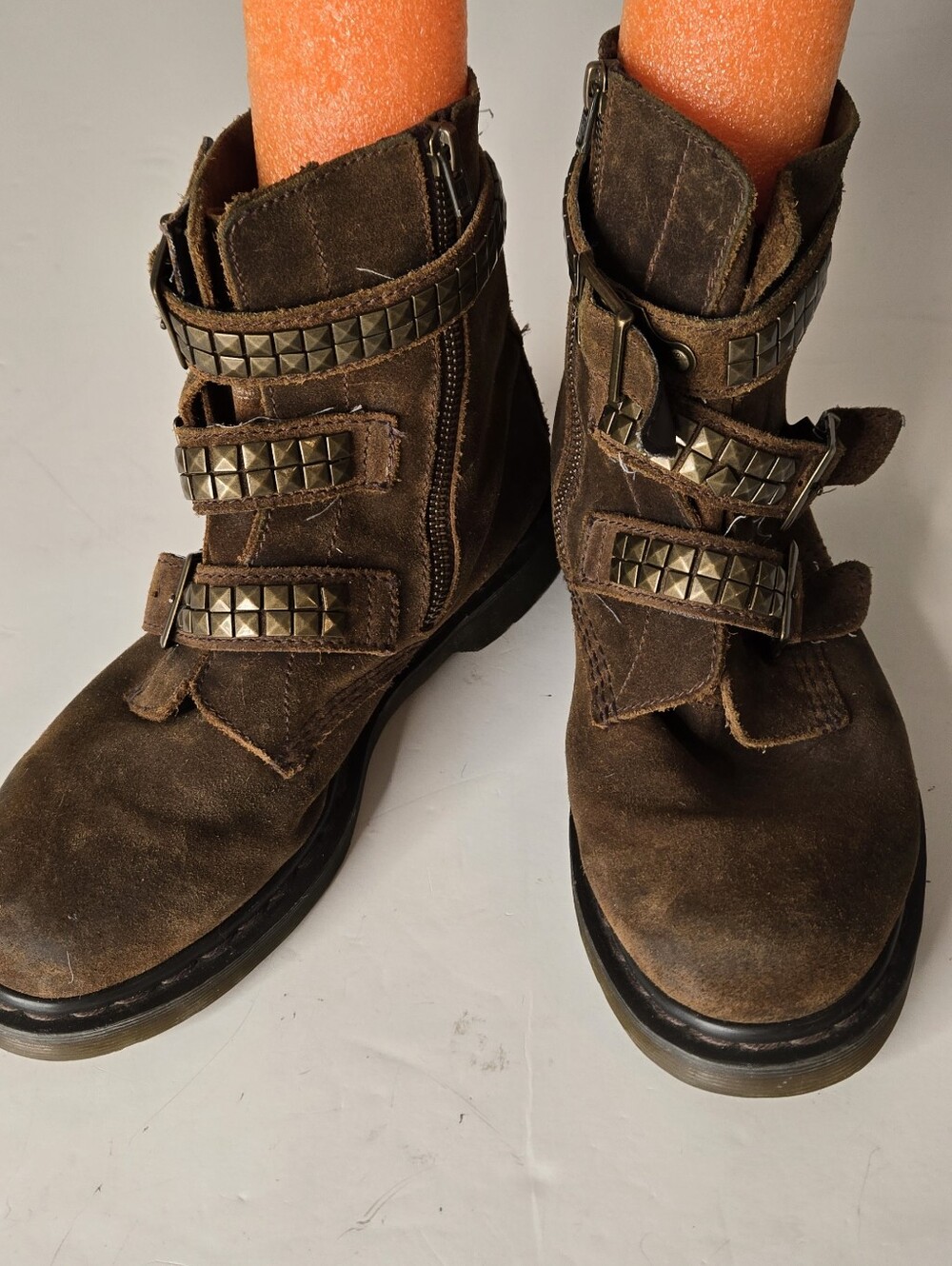 Dr. Martens Brown Suede Studded Triple-Buckle Ankle Boots Size 9 - Picture 2 of 14